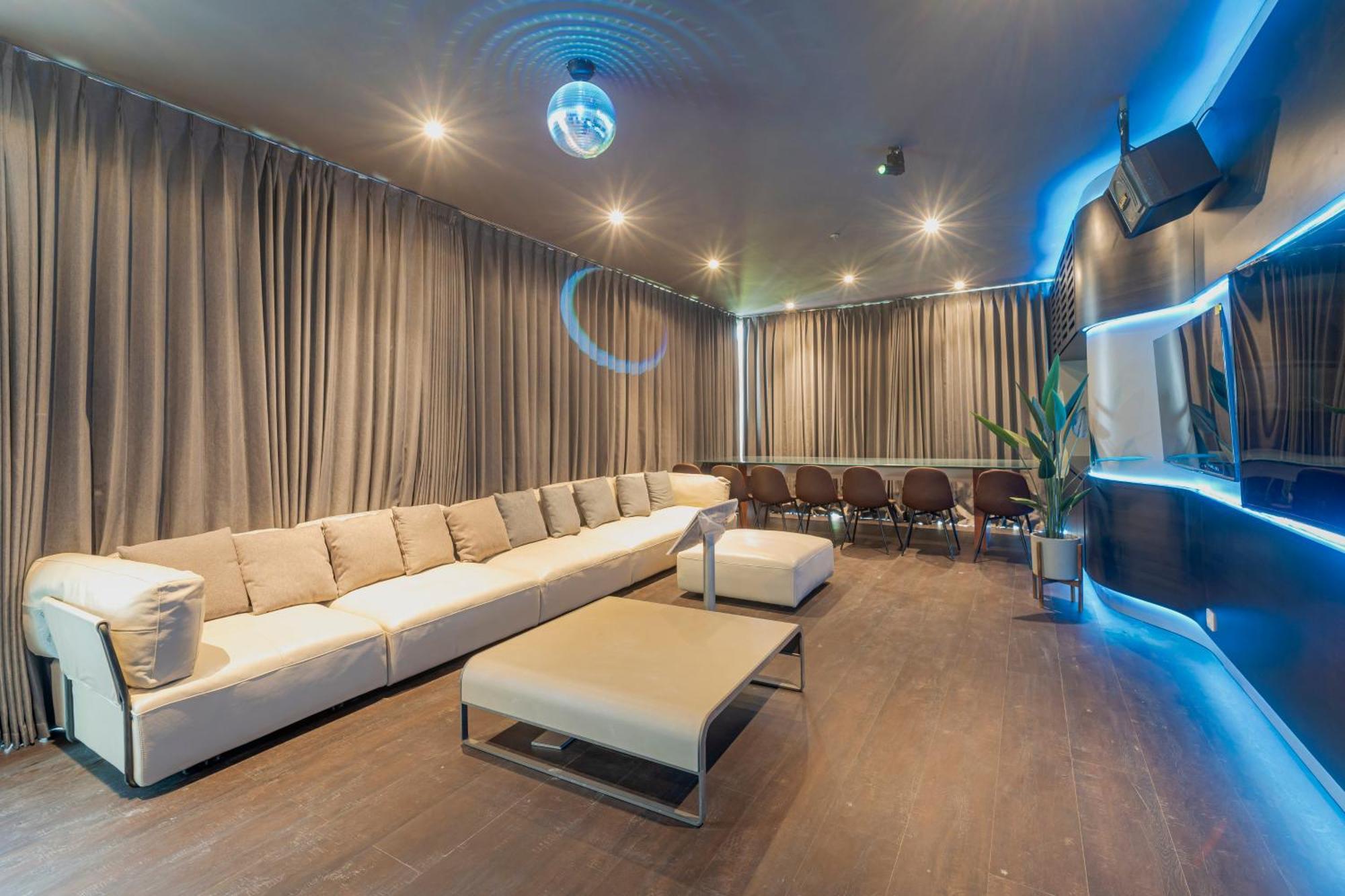 Stay.vie Hotel Surabaya